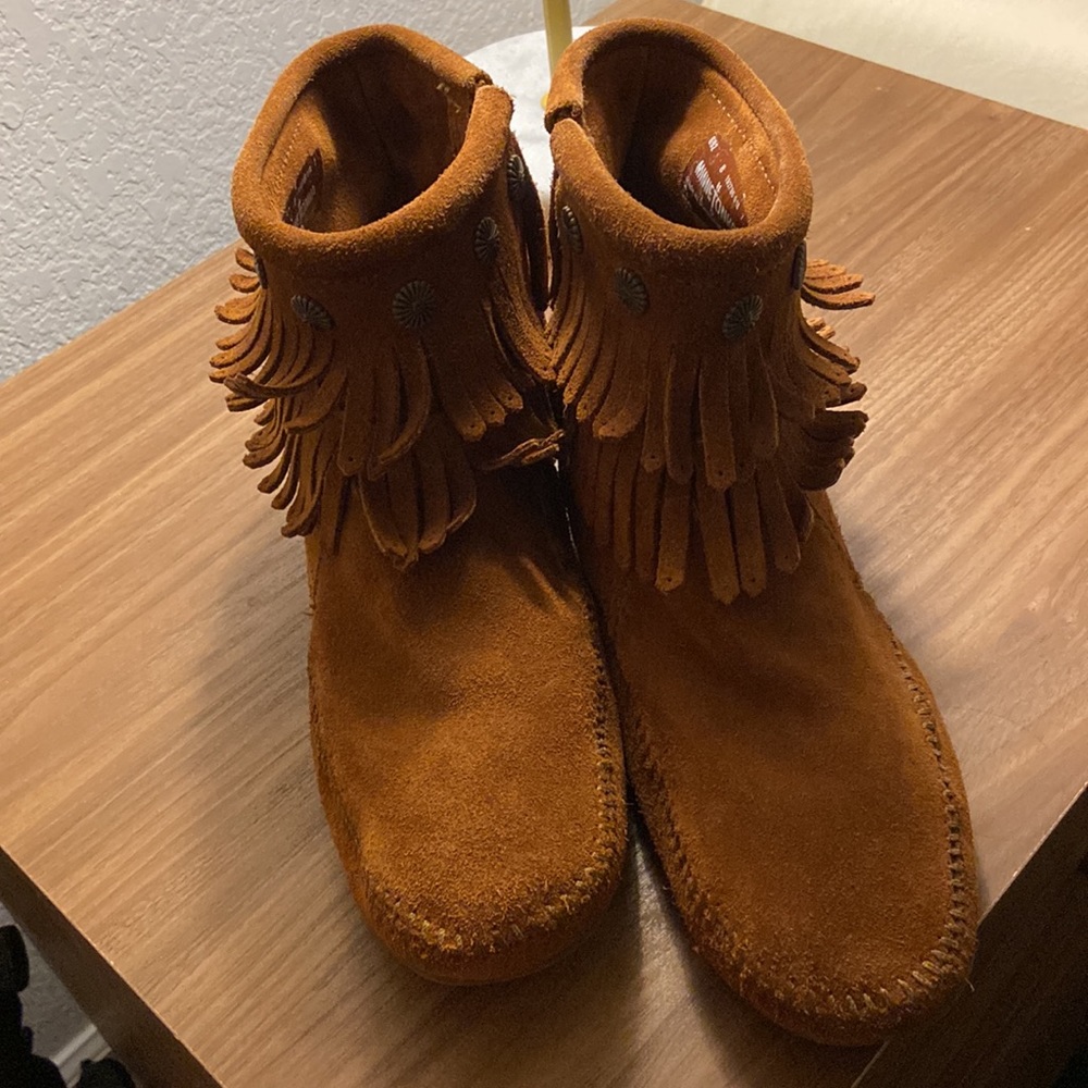 Minnetonka Moccasin boots